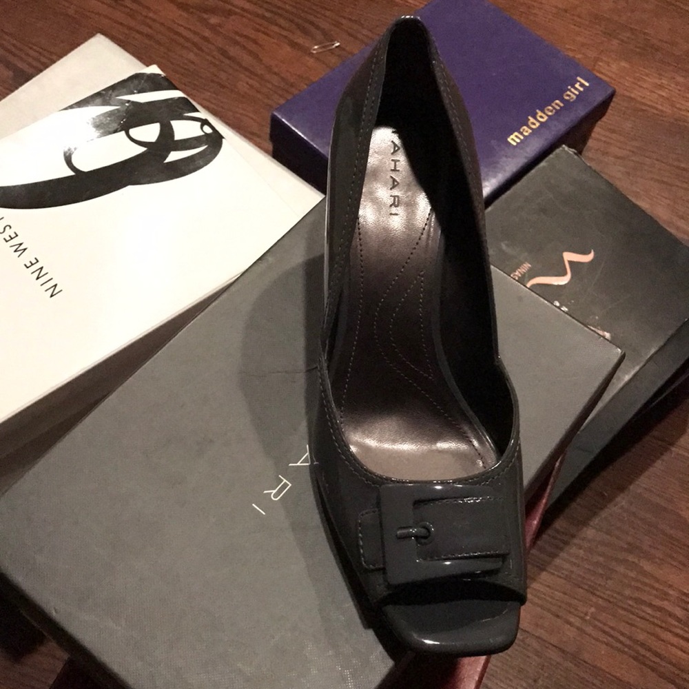 Ladies shoe